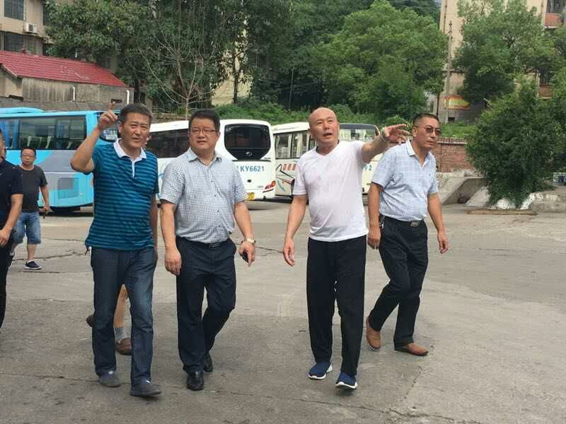 市交通运输局党组书记,局长李铁雄一行莅临我司调研指导工作